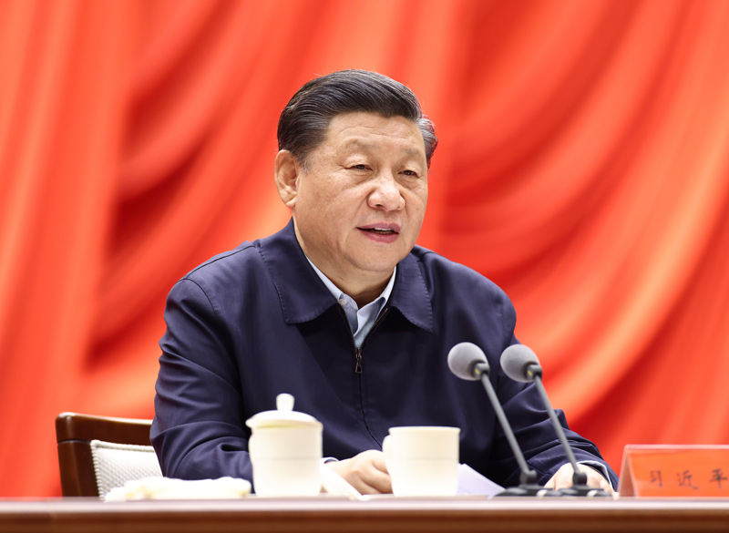 1月11日，省部级主要领导干部学习贯彻党的十九届五中全会精神专题研讨班在中央党校（国家行政公司）开班。中共中央总书记、国家主席、中央军委主席习近平在开班式上发表重要讲话。新华社记者 鞠鹏 摄